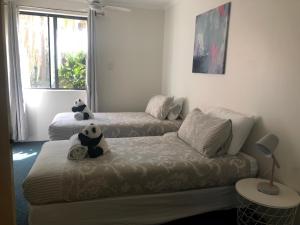 Inner City Apartments Hotel - Dining and Entertainment