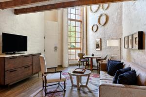 JW Marriott Scottsdale Camelback Inn Resort & Spa - Rejuvenating Spa and Wellness