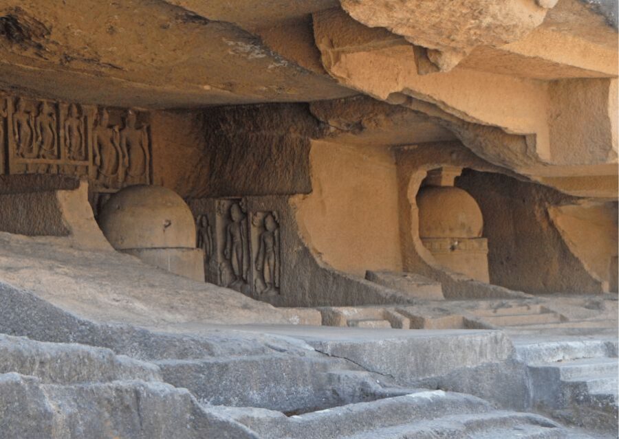Kanheri Caves (Guided Half Day Sightseeing City Tour)