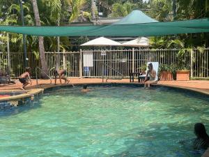 Knotts Crossing Resort - Policies and Charges