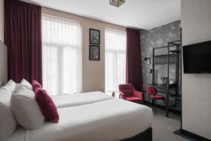 Krisotel - Room Types and Availability