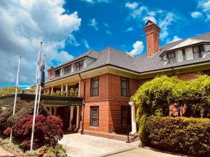 Lilianfels Blue Mountains Resort & Spa - Nearby Attractions and Exploration