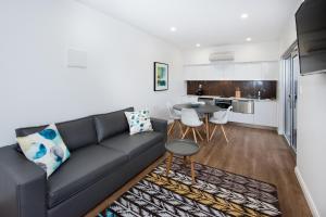 Loxton Courthouse Apartments - Check-in and Policies