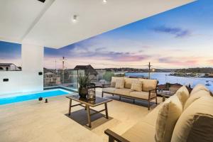 Luxury Waterside Home - Additional Features