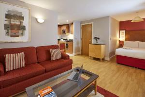 Marlin Apartments London City - Queen Street - Child and Cancellation Policies