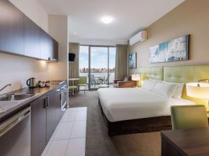 Mercure Melbourne Caroline Springs - Frequently Asked Questions
