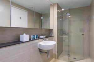 Meriton Suites Campbell Street, Sydney - Guest Reviews