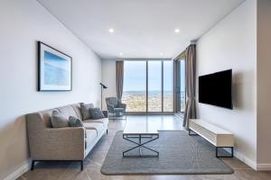 Meriton Suites George Street, Parramatta - Payment and Policies