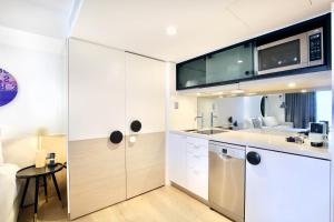 Miss Bakers Boutique Accommodation Bondi - Location Details