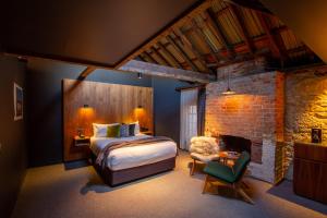 Moss Hotel - Payment and Cancellation
