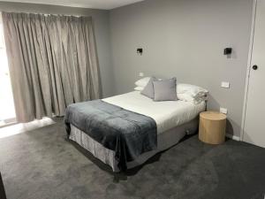 Murrumbateman Country Inn - Check-in and Check-out