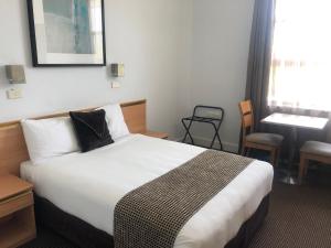 Narwee Hotel - Nearby Attractions and Landmarks