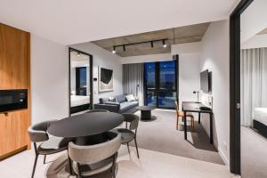 Nesuto Docklands Review - Payment and Cancellation Details