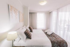 Newcastle Central Plaza Apartment Hotel Official - Contact and Reservation Information