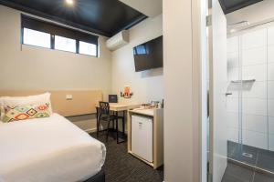 Nightcap at Chester Hill Hotel - Location and Attractions