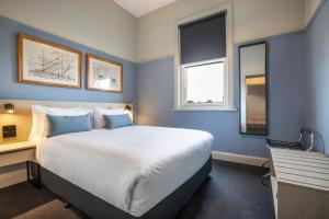Nightcap at Federal Hotel Mt Gambier - Parking and Transportation