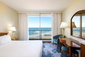 Noahs On the Beach - Questions About Your Stay