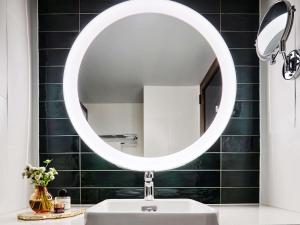 Novotel Sydney Darling Square - Policies and Regulations