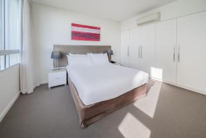Oaks Nelson Bay Lure Suites - Additional Services