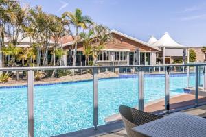Oaks Port Stephens Pacific Blue Resort - Explore the Surrounding Area