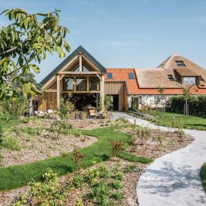 Op Oost Boutique Hotel & Restaurant the Cooking Atelier - Guest Satisfaction
