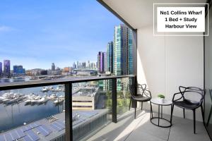 Orange Stay at Collins Wharf Review - Neighborhood and Surroundings