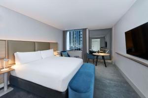 Parmelia Hilton Perth - Guest Reviews and Ratings