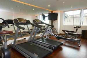 Pestana Chelsea Bridge Hotel & SPA - Common Questions