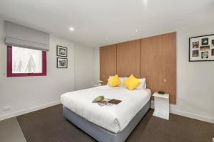 Plum Serviced Apartments Carlton - Location and Accessibility