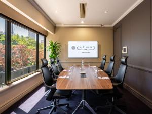 Pullman Sydney Hyde Park - Policies and Important Information