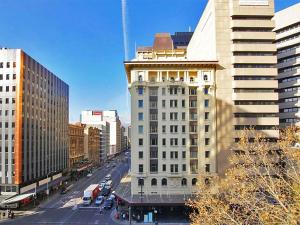 Quality Apartments Adelaide Central - Location and Accessibility