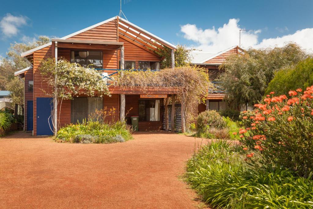 Rainbow House Review