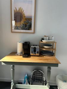 Rainy Hill Retreat - The Cottage - Activities and Experiences
