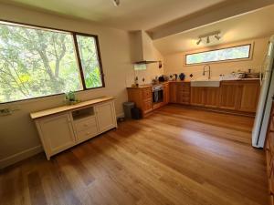 Rose Hill Estate - Surrounding Attractions