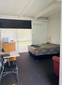 Rubicon Hotel Motel - Ratings and Feedback