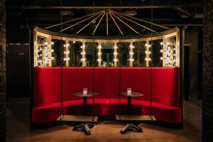 Ruby Lucy Hotel London - Dining Options