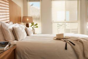 Sea Change Beachfront Apartments - Booking Information