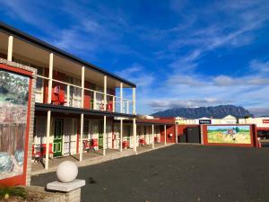 Sheffield Motor Inn - Policies and Check-in/out