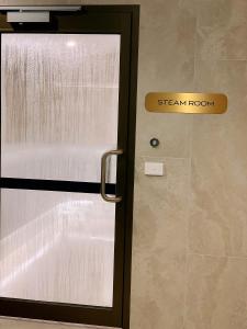 Skygarden Luxury Condo - Booking and Policies
