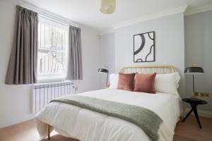 Sonder Kensington Town House - Accessibility and Languages