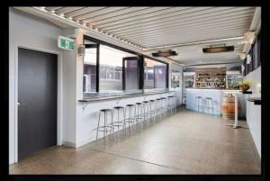 Star Bar Cafe & Hotel - Additional Services and Facilities