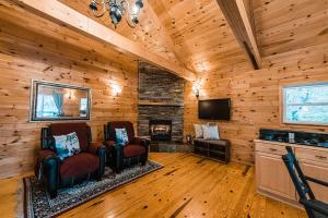 Sunset Chalet - Local Lakes