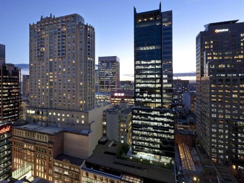Swissotel Sydney - Dining Options