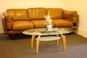 The Caledonian Hotel Wonthaggi - Parking and Transportation