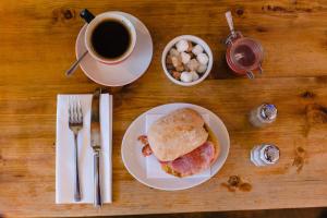 The Fitzrovia Belle Hotel - Booking and Policies
