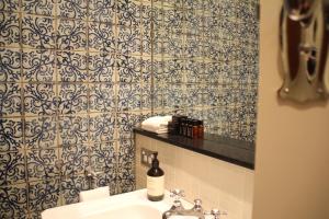 The Houston Wagga - Guest Reviews and Ratings