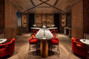 The Londoner - Location and Accessibility