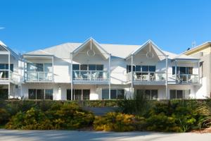 The Moorings at Metung - Dining and Entertainment