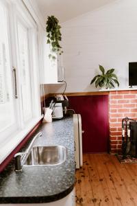 The Mulberry Cottage - Booking and Cancellation