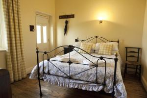 The Rising Sun Hotel - Guest Experience